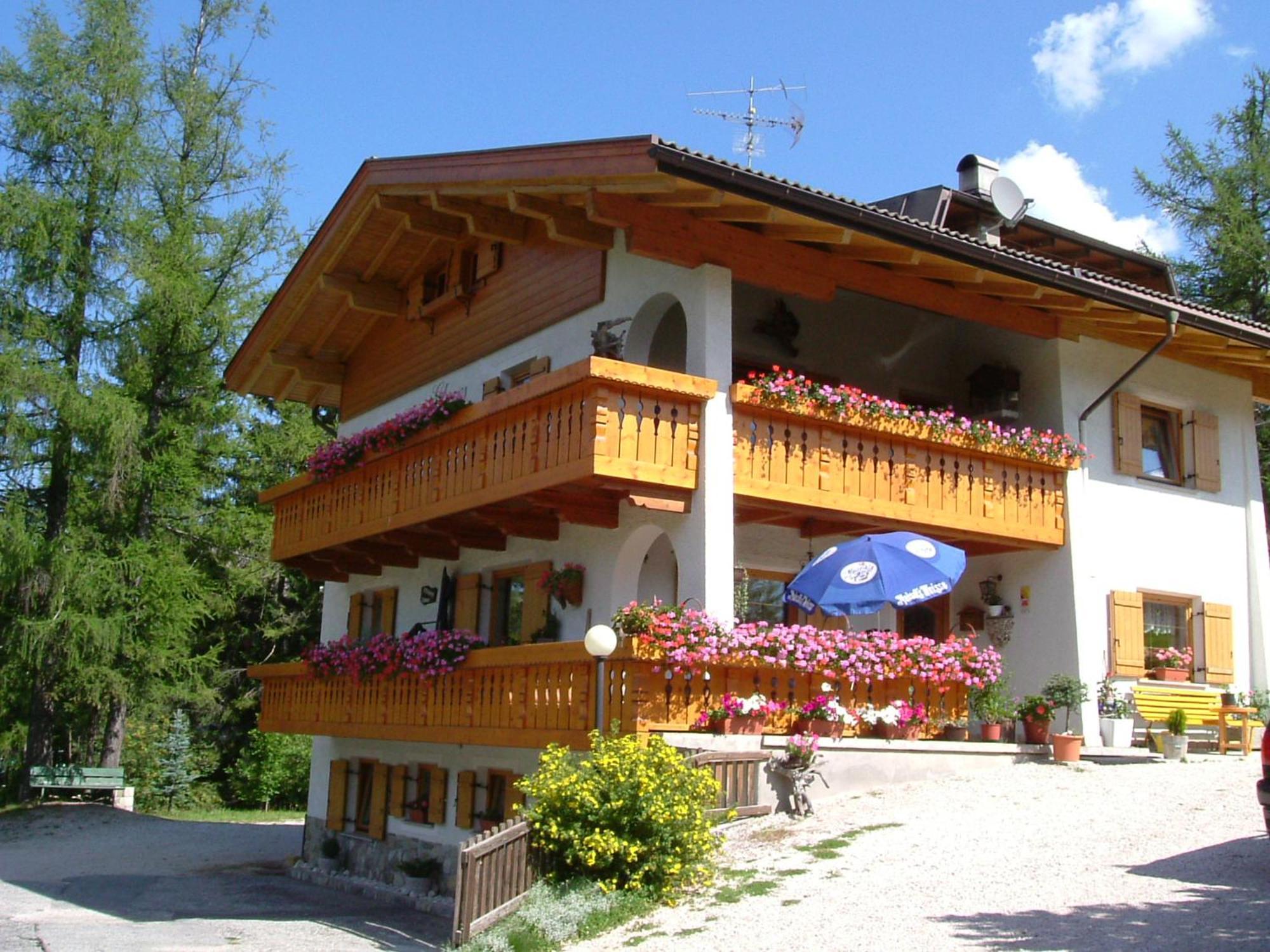 Elmes Bed & Breakfast La Villa  Eksteriør bilde